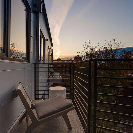 Reside Navy Yard, A Wyndham Residence Washington Exterior foto